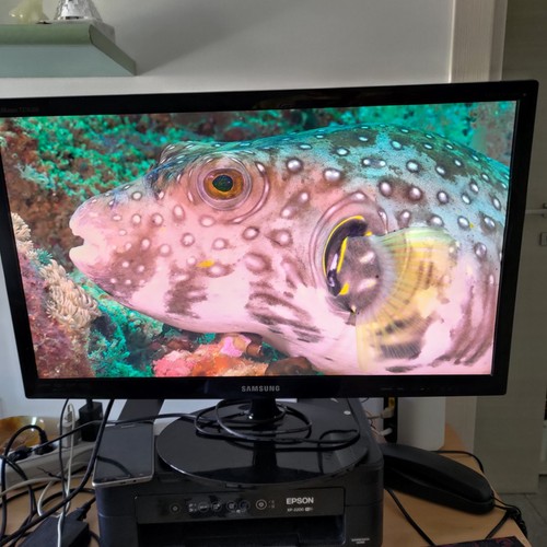 Samsung t27a300 monitor - monitor, 27"