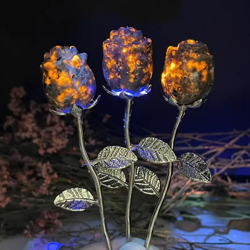 Yooperlite rosa intagliata - , a