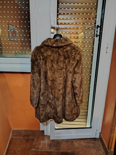 Pelliccia visone demi buff - ,