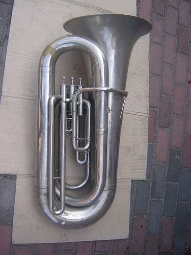 Tuba pelisson maison foundee - maison,
