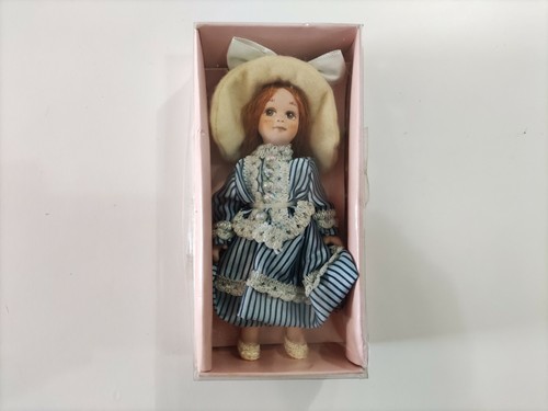 Doll house collection - house,