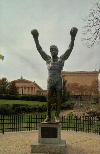Sylvester stallone statua - sylvester,