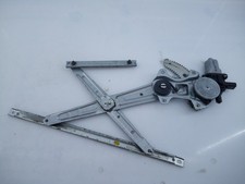 13121410 FRONT LEFT WINDOW