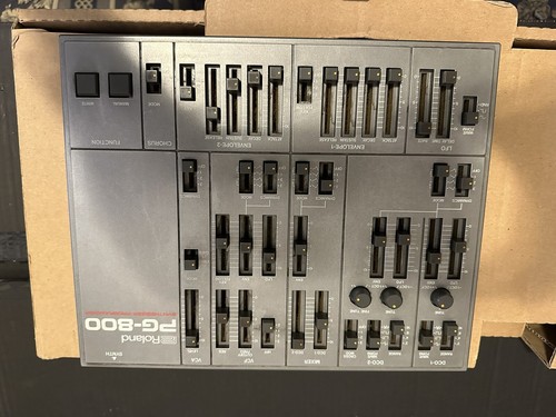 Roland 800 programmer - 800,