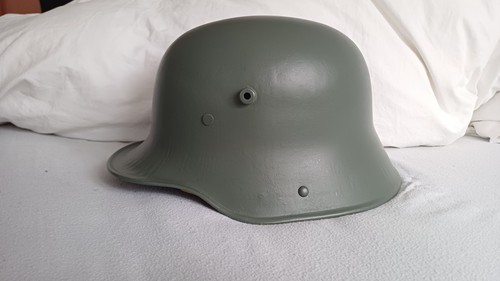 Restored ww1 german helmet m16