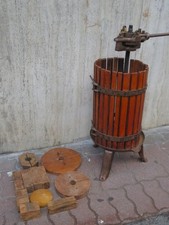 antico TORCHIO per il VINO TORCHIETTO 66x30 cm pressa mosto vinacce cricco UVA