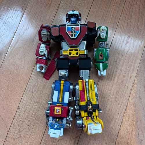 Matchbox voltron action - matchbox, figure