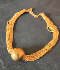 collana girocollo dorata