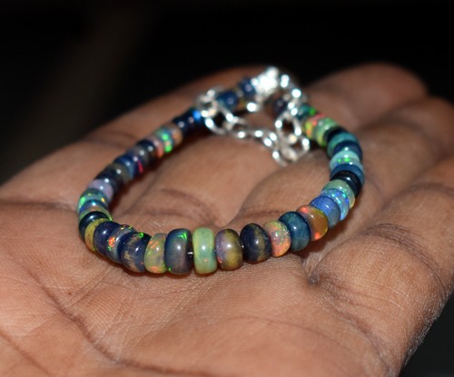 Bracciale perle pietre