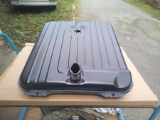 Serbatoio Mercedes 62ltr.220