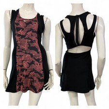 Nike black red print sports