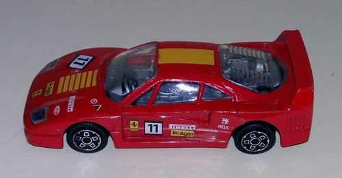 Burago ferrari f 40 - 1/43,