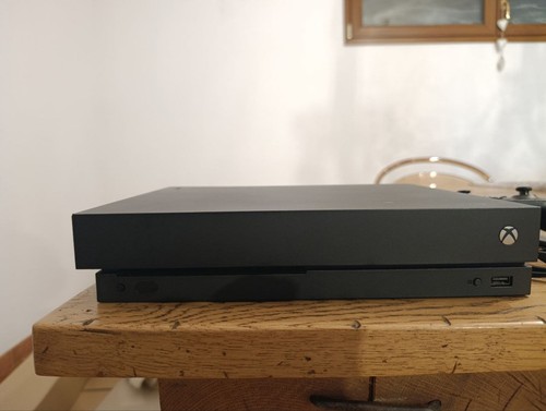 Xbox one 1tb 2 joystick - xbox,