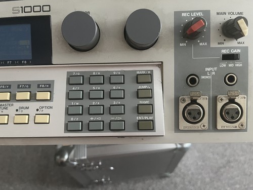 Akai s1000 - akai,