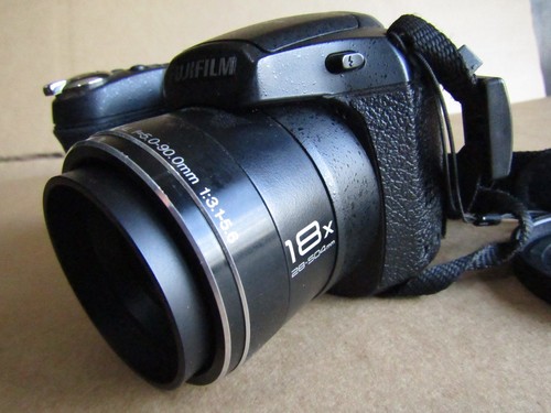 Fujifilm finepix s2950 - finepix,