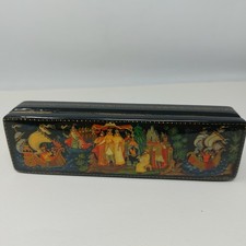 Scatola laccata dipinta a mano