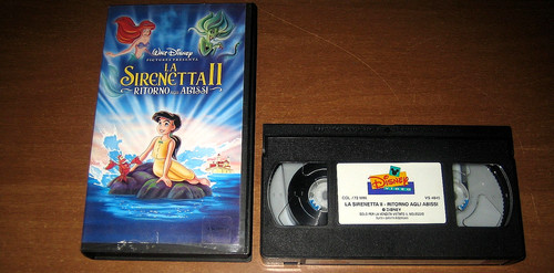 Videocassetta vhs walt disney - walt,