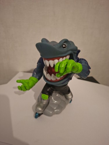 Personaggio street sharks - street,