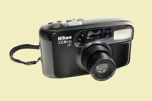 Nikon zoom 200 - zoom, +zoom