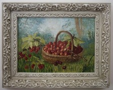 Cesto di Ciliegie nel bosco