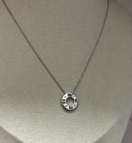 Autentica collana con ciondolo
