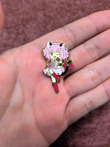 Tokyo mew enamel - pin, metal