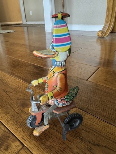 Spinning top vintage tin - vintage,