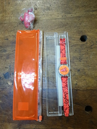 Swatch gk237 pounding - gk237, heart