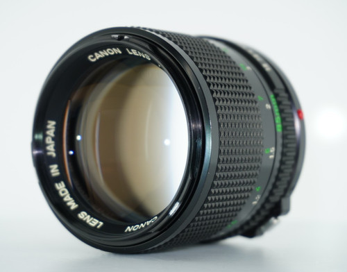 Canon new 85mm 8 - f/1.8, mf