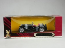 Road Signature 1/18 1947 MG TC Midget modello pressofuso nero 92468 in scatola 132919