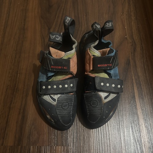Scarpa arrampicata - da,