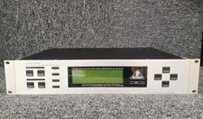 Equalizzatore audio professionale Behringer DSP8000 con adattatore CA usato