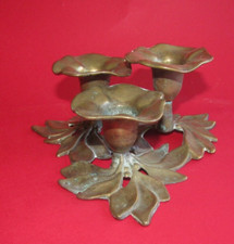 Candelabro A Forma Di Fiori In