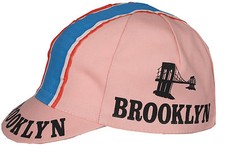 Cappellino corsa vintage Brooklyn rosa