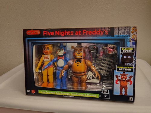 Fnaf target exclusive pack - target,