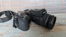 Sony Cyber-shot DSC-F828 -