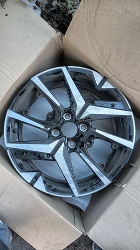 Cerchio peugeot 208 2025 - peugeot,