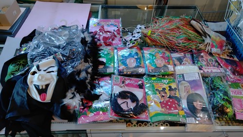 Lotto costumi parrucche - lotto,