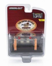 1/64 GREENLIGHT - ACCESSORIES