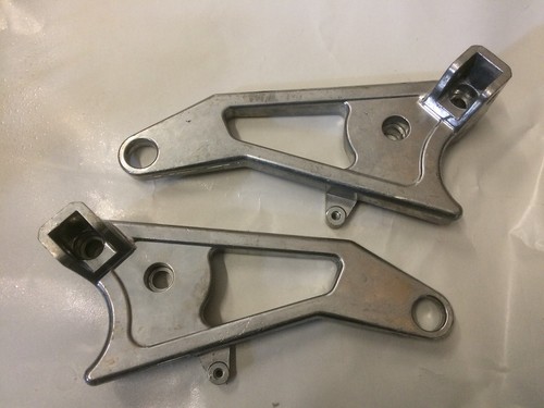 Supporti pedane moto - supporti,