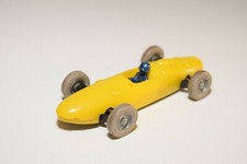 V 1:43 INGAP ITALY FERRARI F1 FORMULA 1 AUTO DA CORSA GIALLA QUASI COME NUOVA