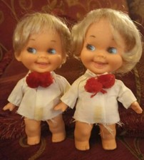 Coppia piccole bambole