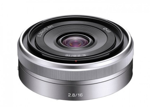 Sony 16mm 8 - f/2.8, pancake