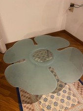 Tavolino Cattelan Italia design floreale in vetro