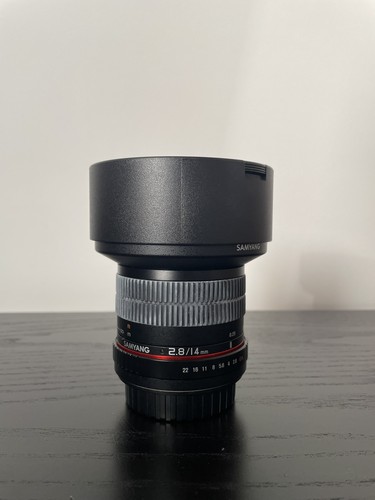 Samyang 14mm canon ef - 14mm,