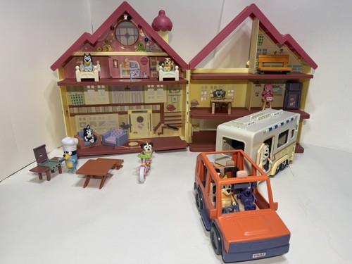 Bluey family home - family, pack