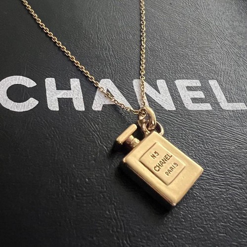 Chanel collana bottiglia - chanel,
