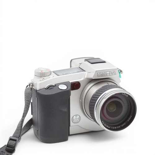 Konica minolta dimage - 7i,