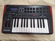 Novation Impulse 25 Tastiera Controller (usata)