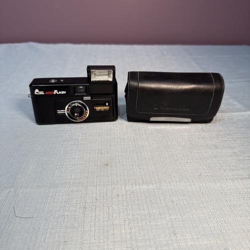 Rara fotocamera compatta